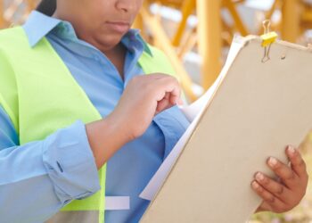 Dia Internacional das Mulheres na Engenharia: Celebrando Conquistas e Promovendo a Igualdade de Gênero no Setor